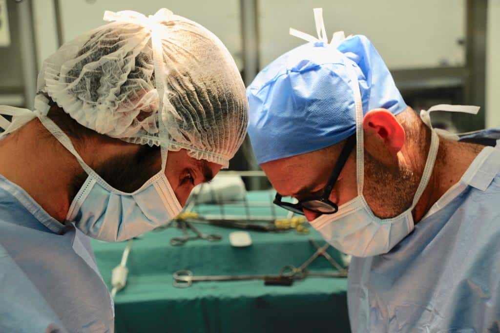 A first in France: teams working at the AP-HP hospitals in France re-transplant a kidney graft that was transplanted 10 years earlier