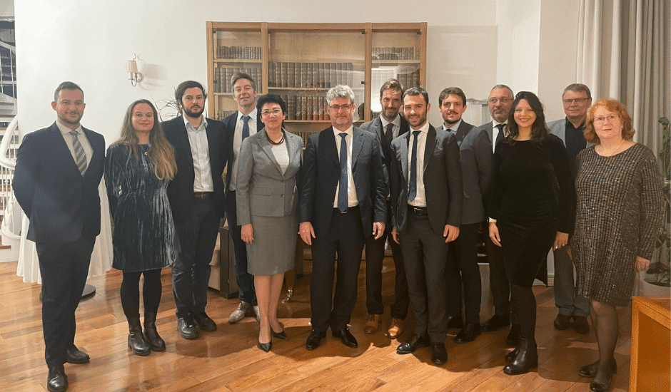 Photograph of ukrainian and french guests at the ambassador's gathering